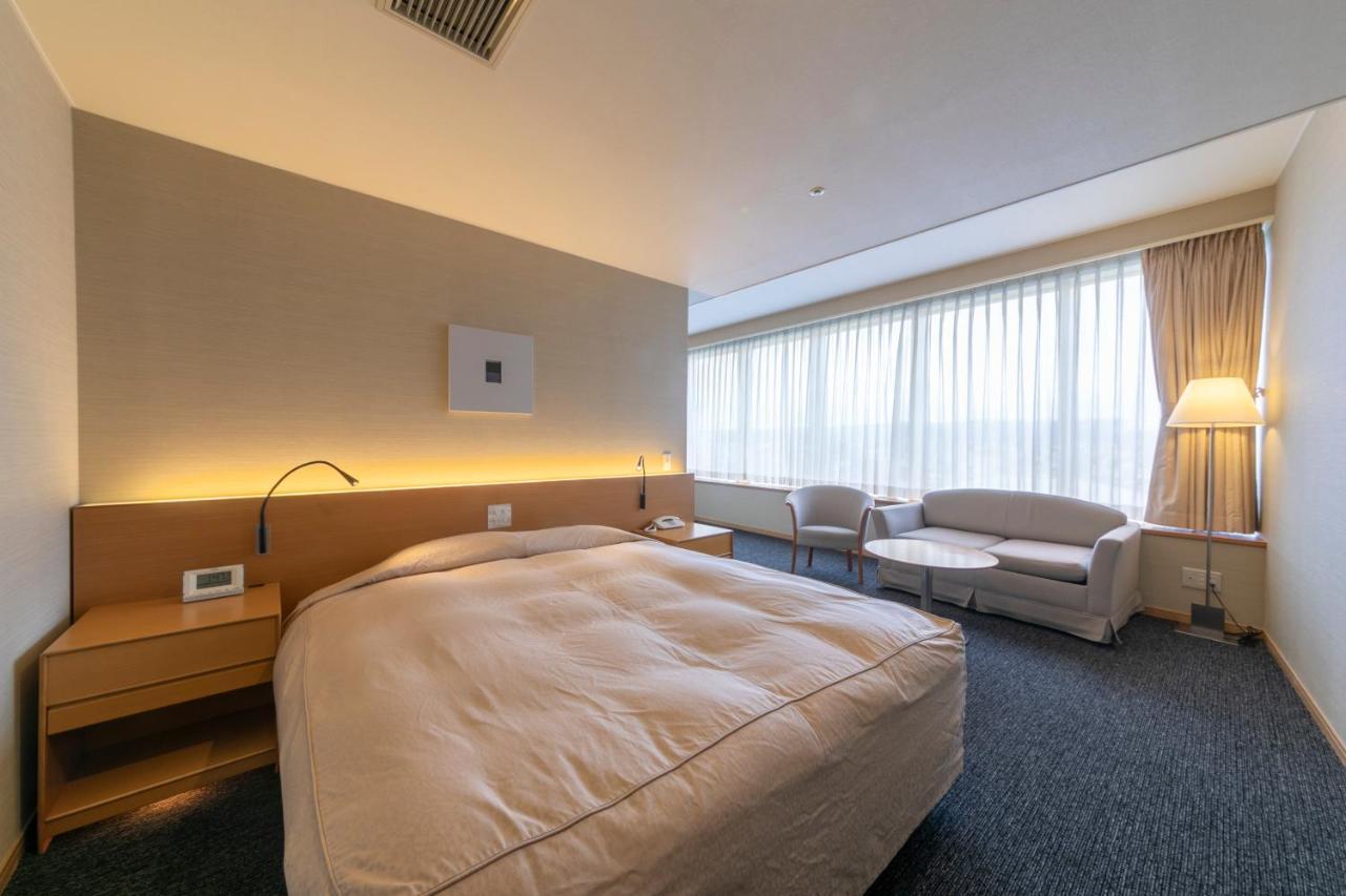 Hotel Landmark Wakayama Esterno foto
